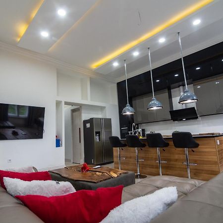 Tower Szeged Belvarosi Exkluziv Panoramas Apartman - Free Parking Extérieur photo
