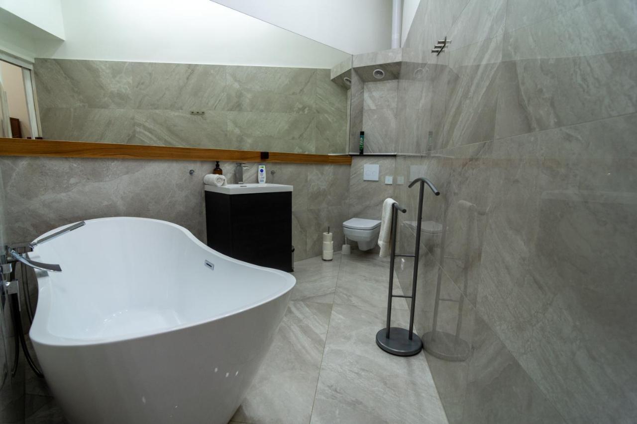 Tower Szeged Belvarosi Exkluziv Panoramas Apartman - Free Parking Extérieur photo